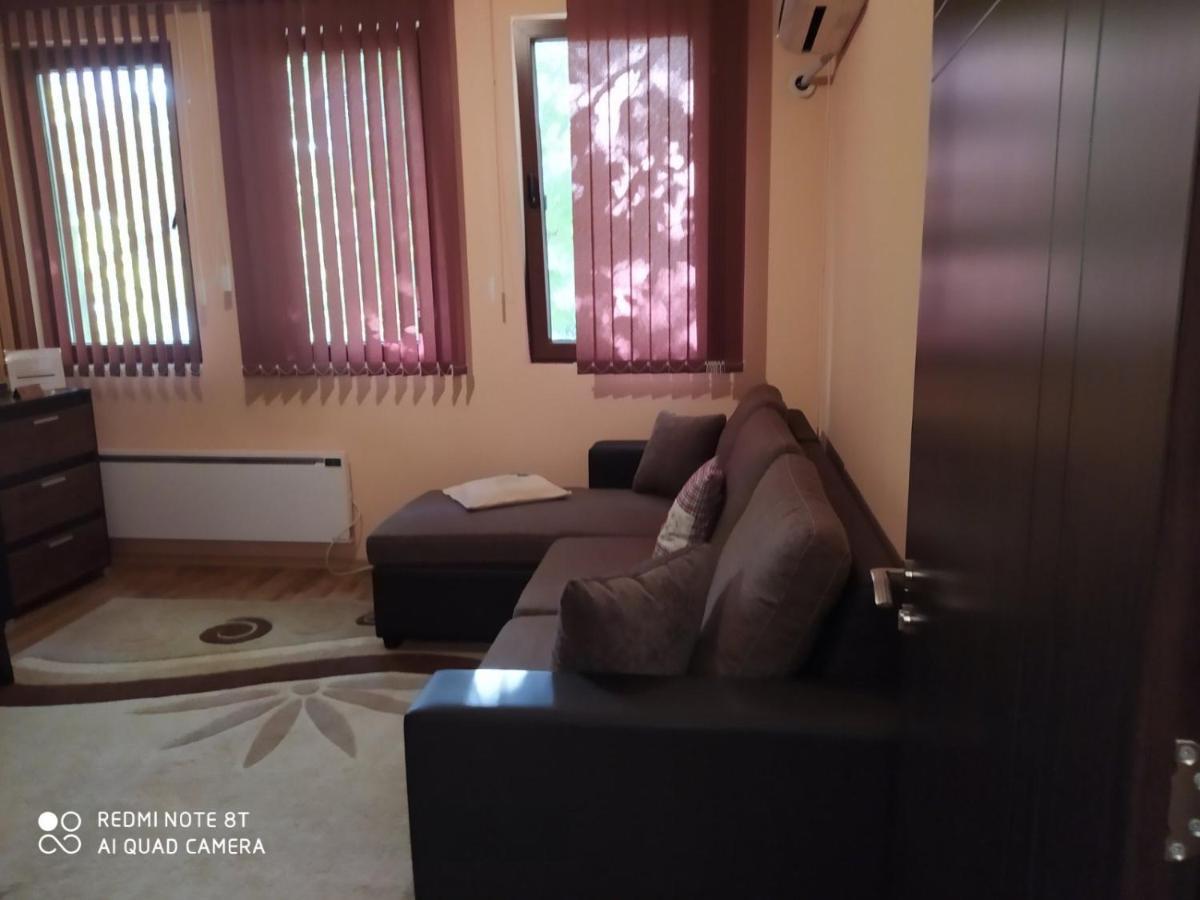 Borov Park 1 Διαμέρισμα Βέλινγκραντ Εξωτερικό φωτογραφία
